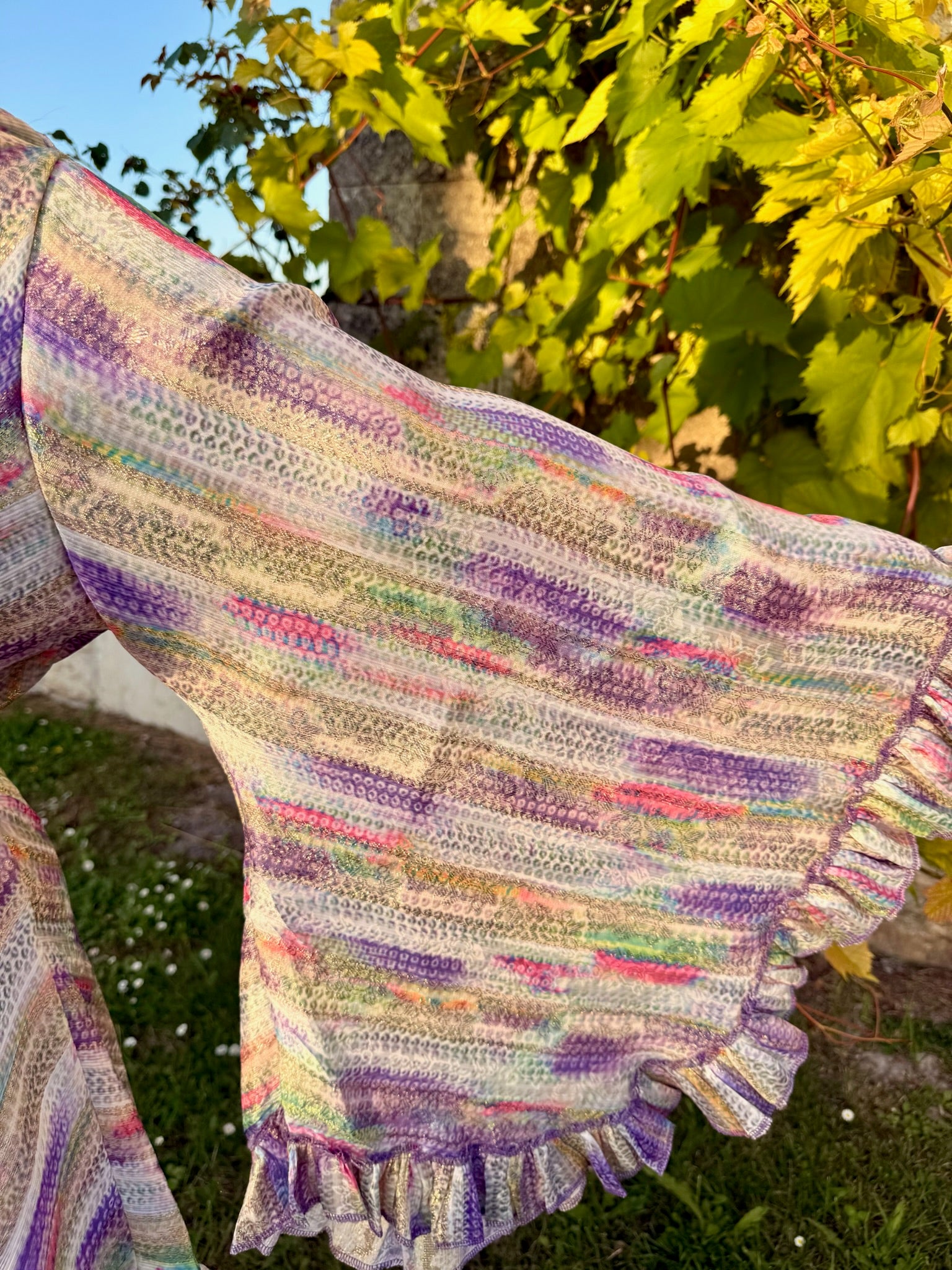 Short Stevie - Lilac Pastel with Gold Print