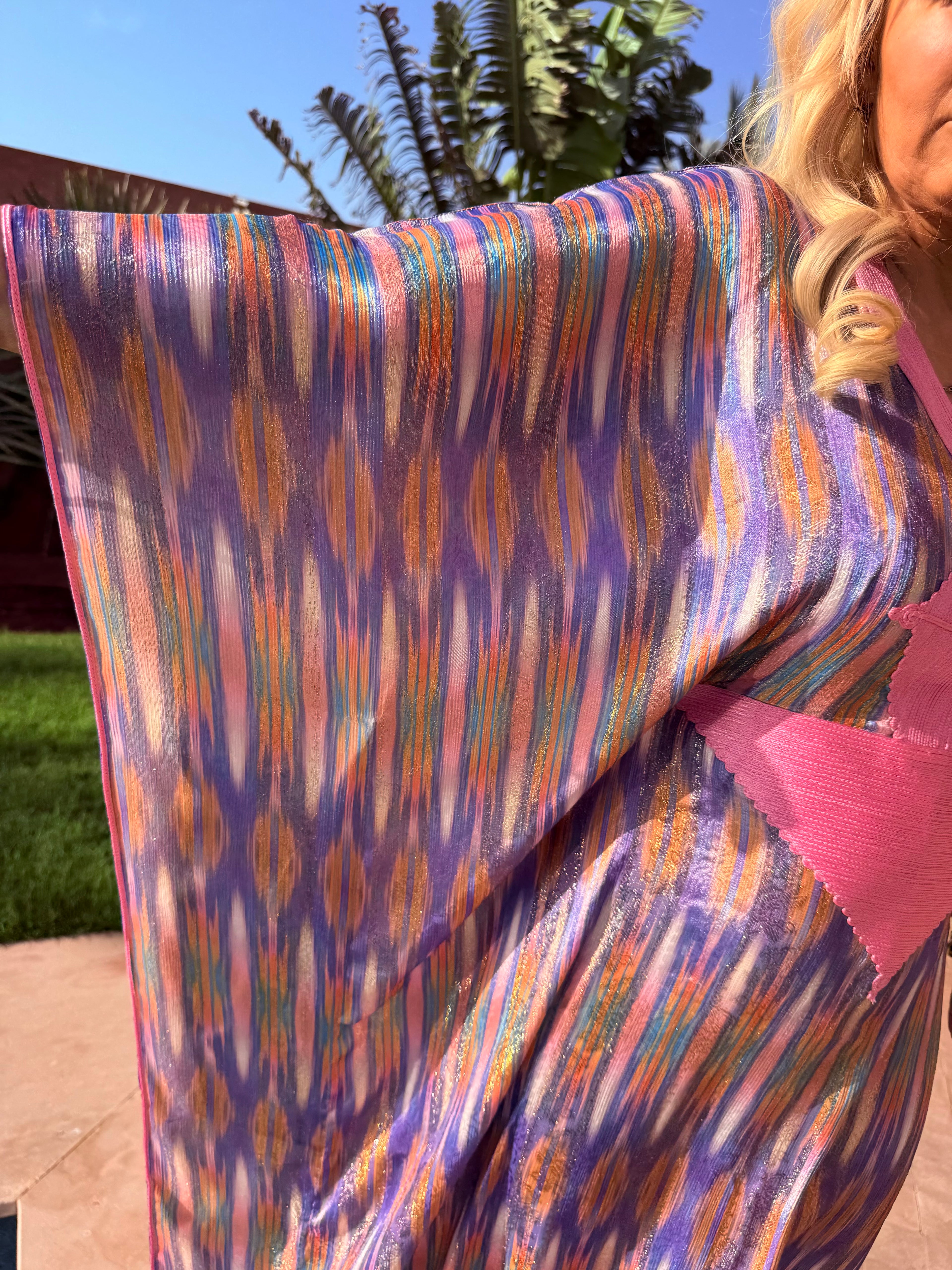 Kaftan - Ikat-inspired Vertical Flame/Feather Print