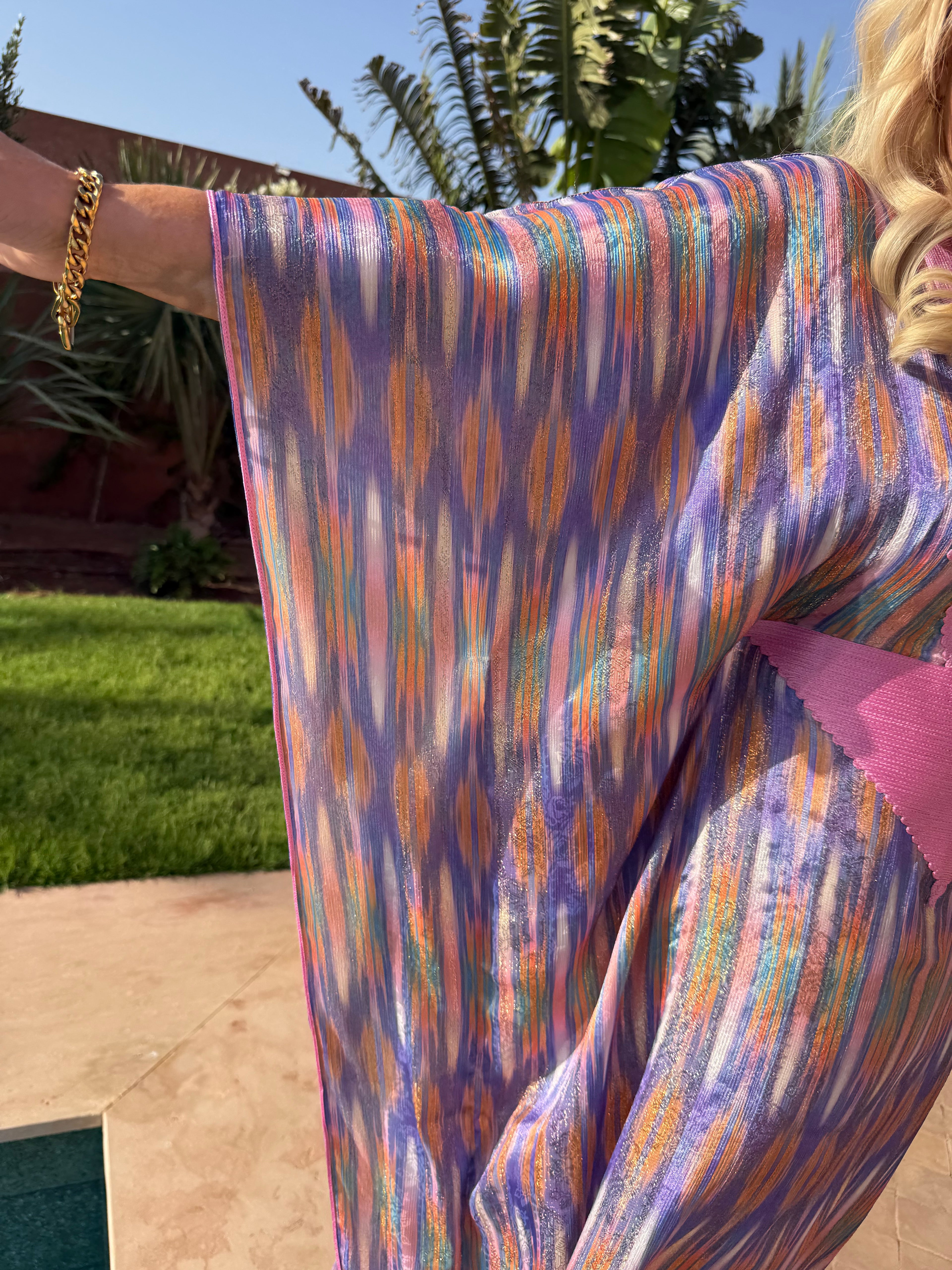 Kaftan - Ikat-inspired Vertical Flame/Feather Print
