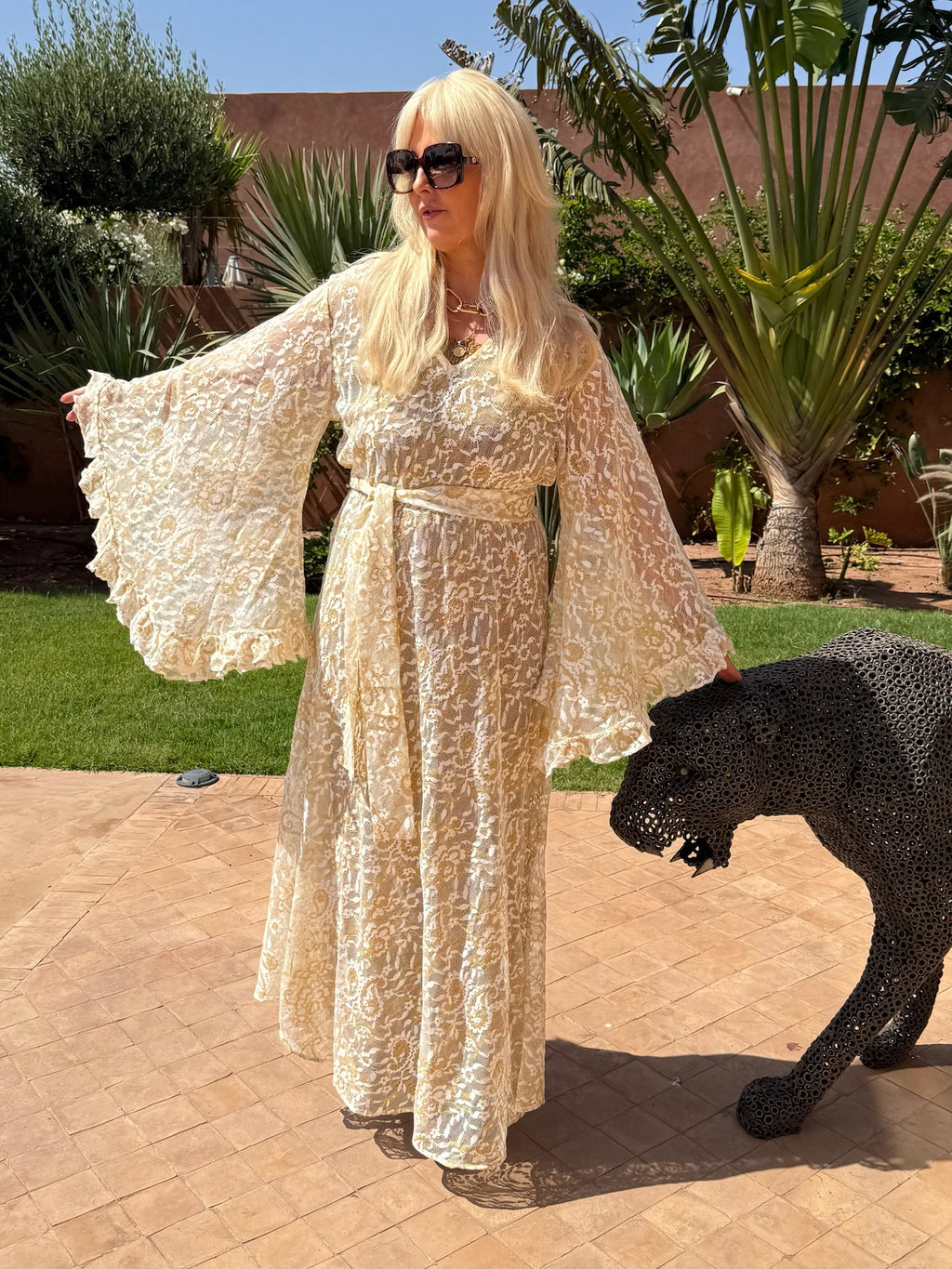 Stevie - Cream & Gold Lace