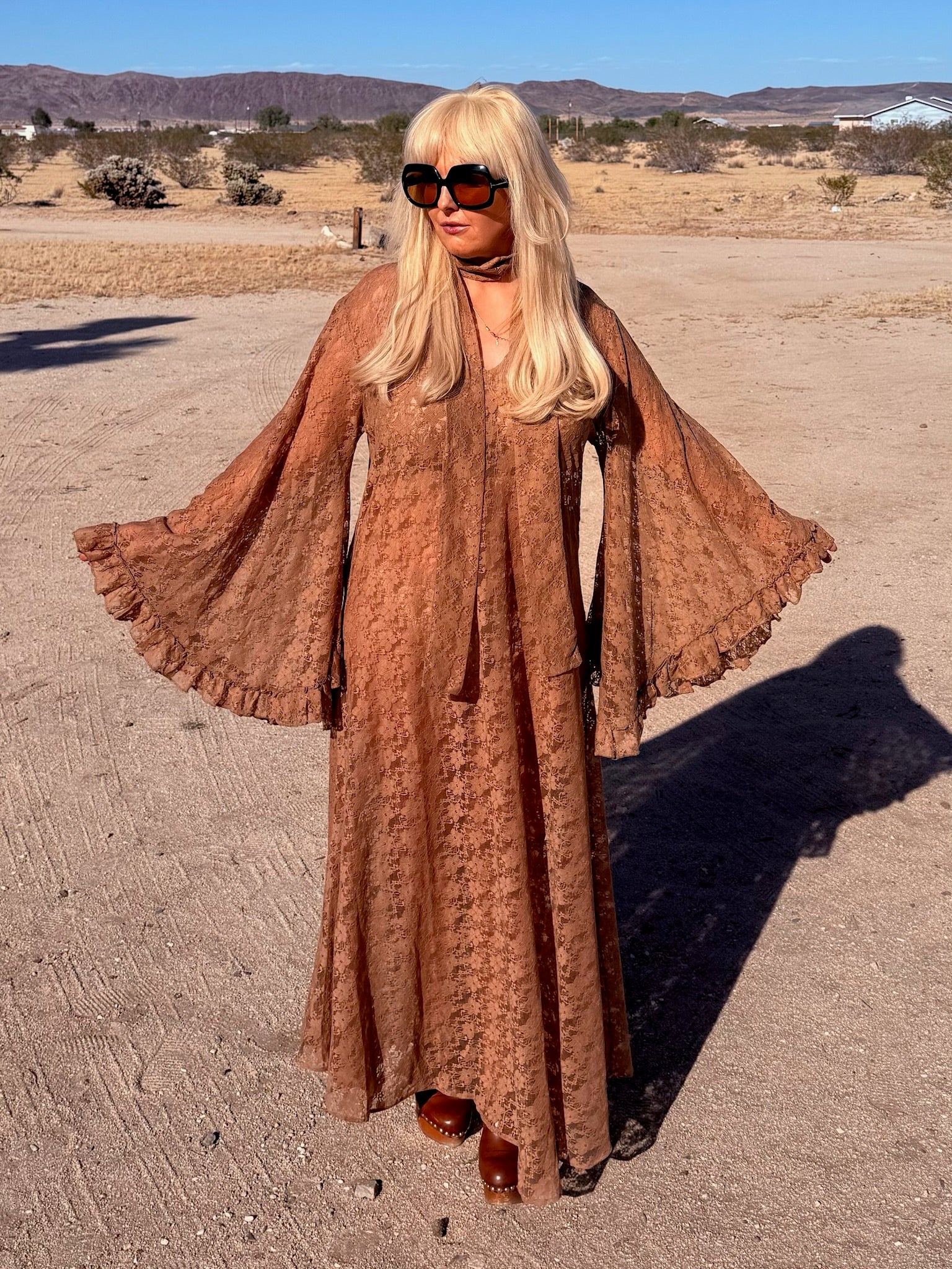Stevie - Toffee Lace
