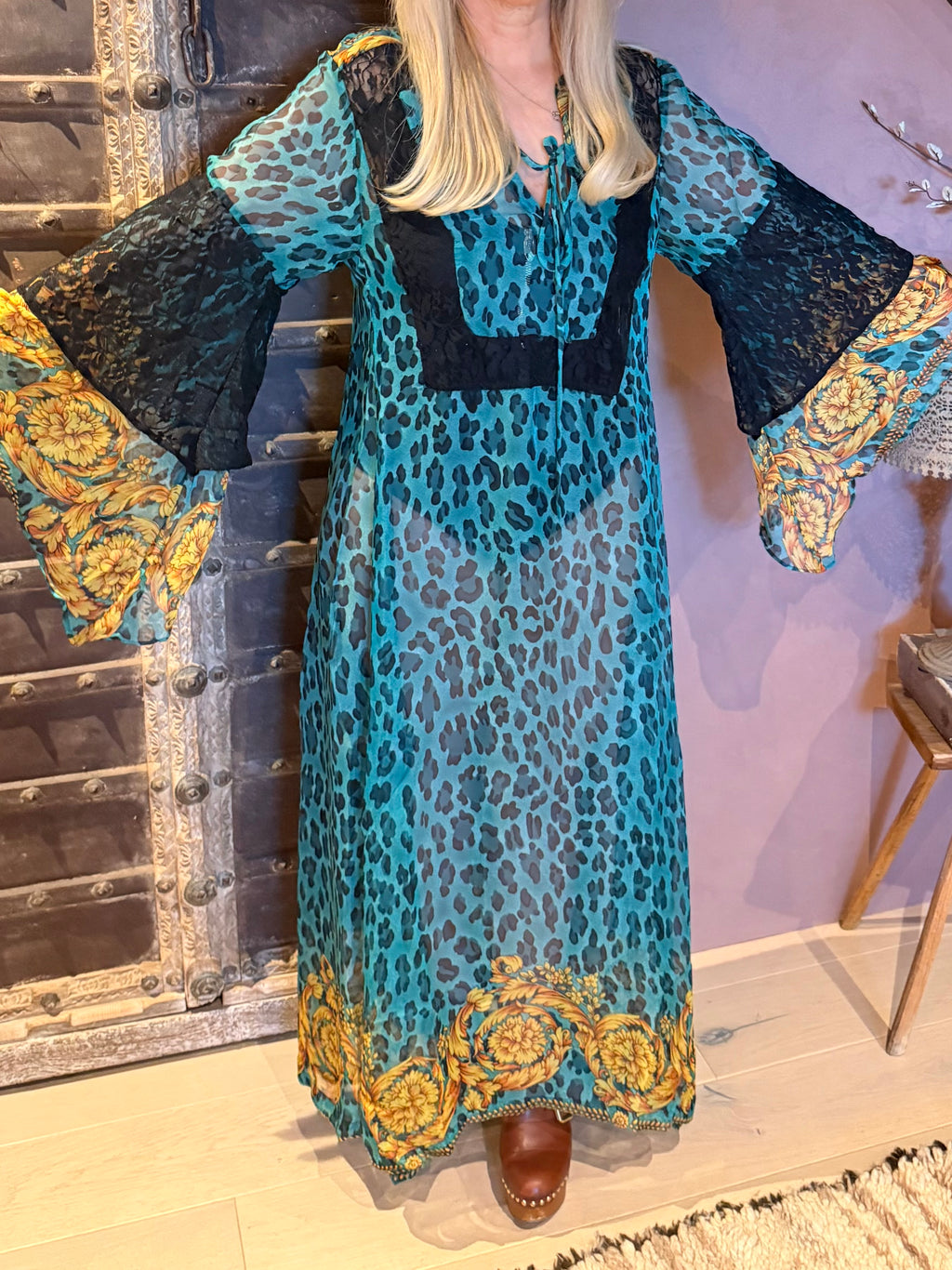 Dora — Jungle Teal