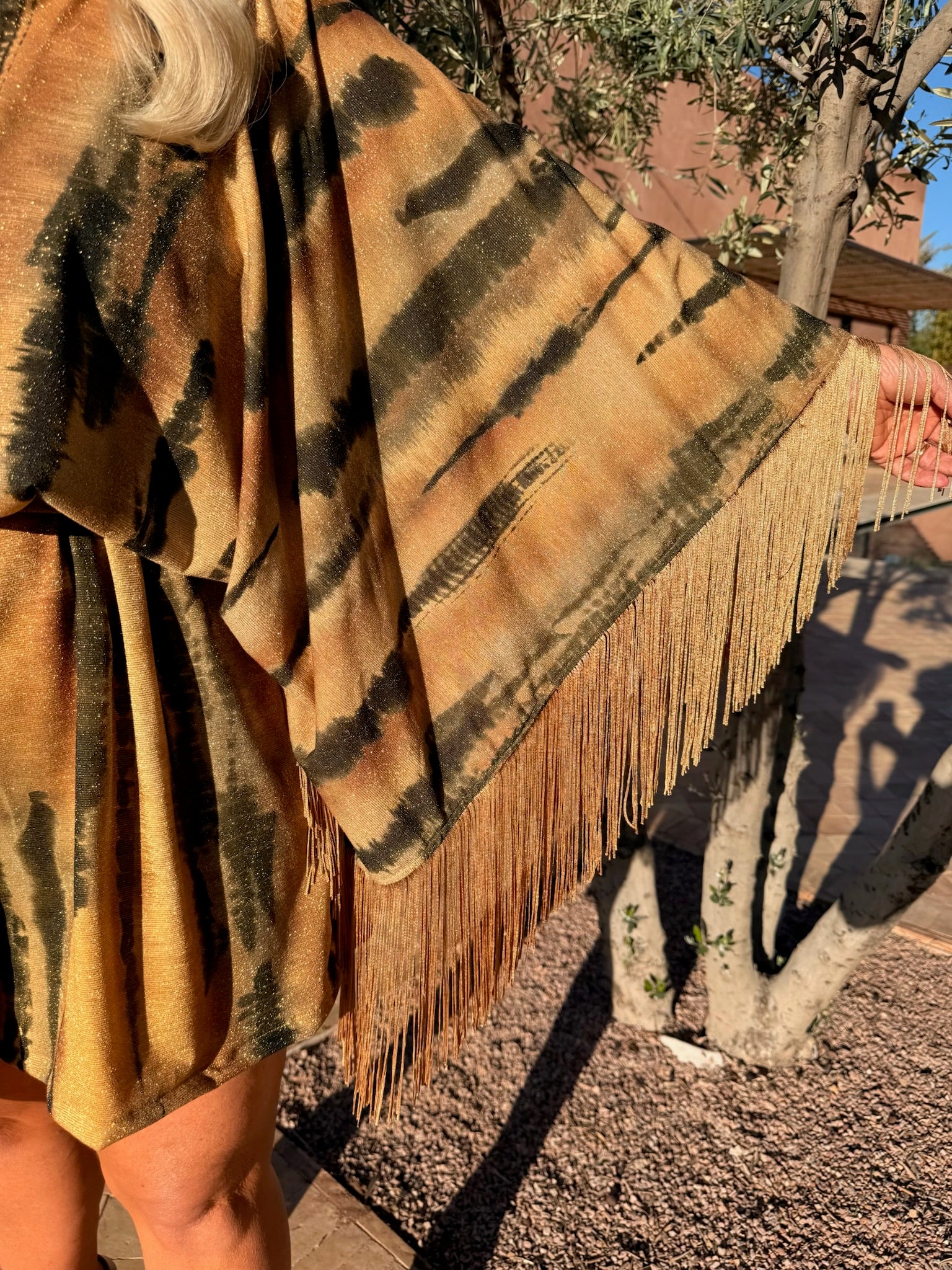 Sam - Lurex Gold Desert Stripe Fringe