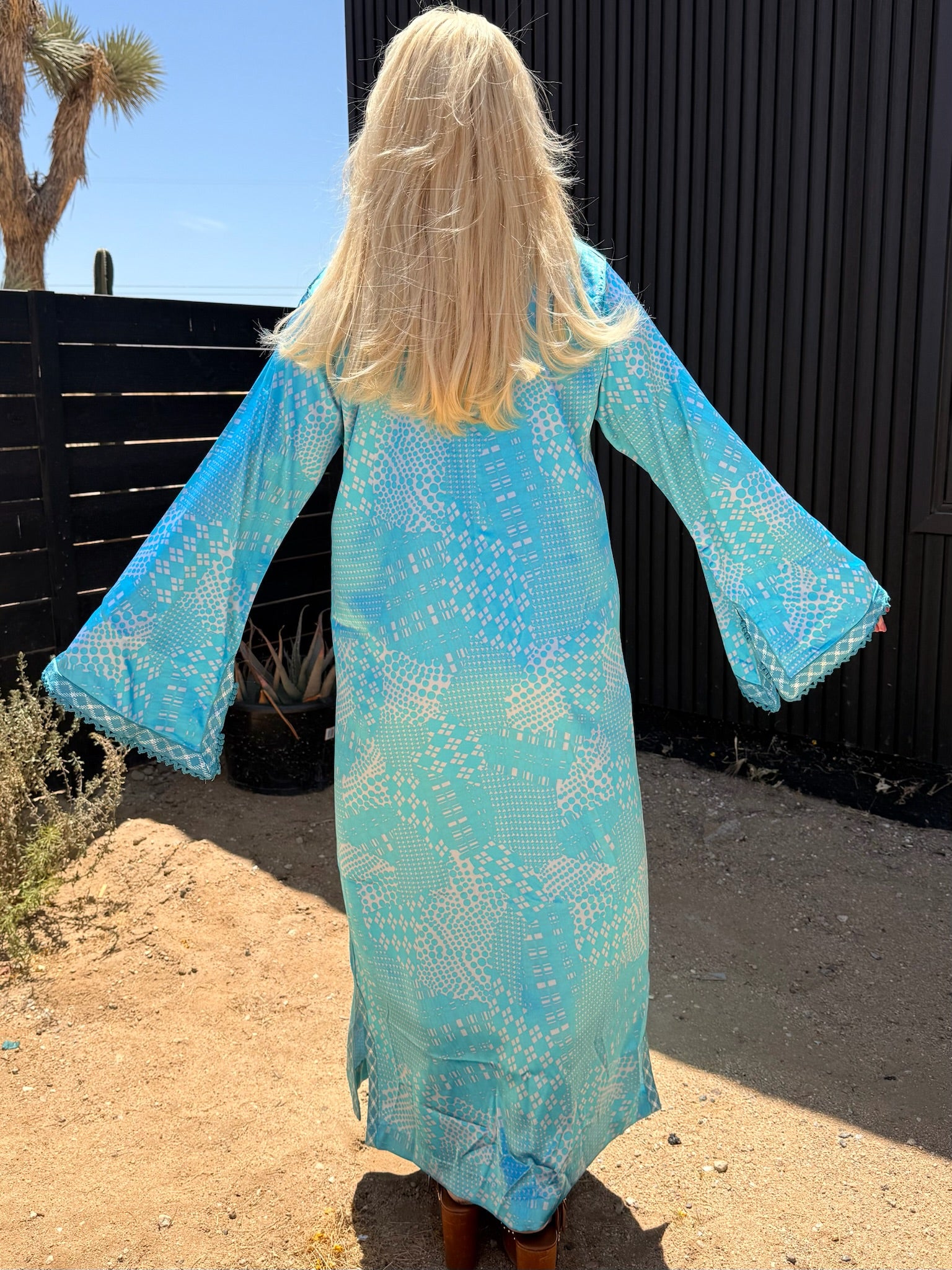 Vintage 1970s Turquoise Silver Kaftan