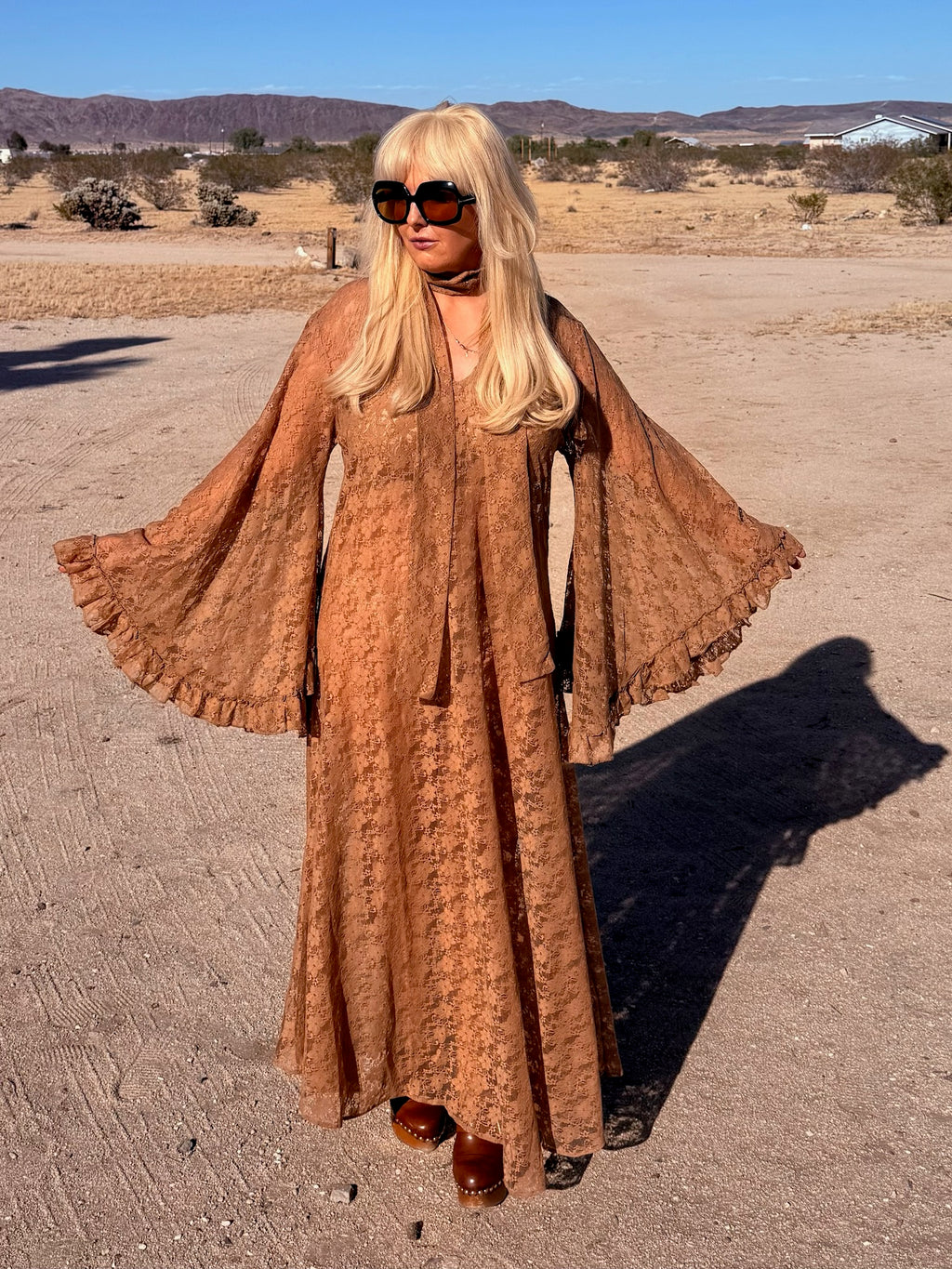 Stevie - Toffee Lace