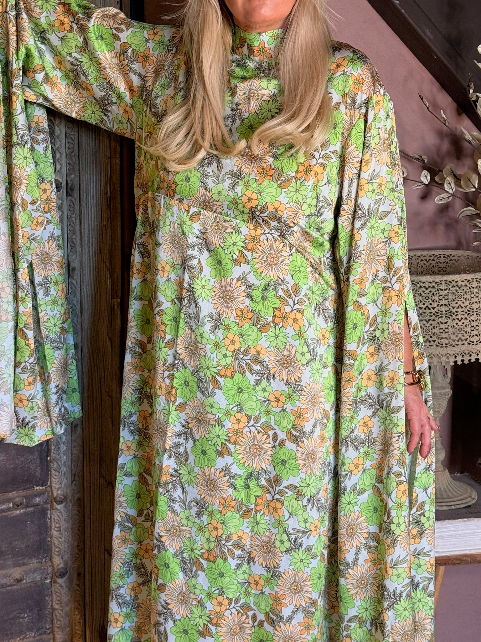 Kime - Green Pastel 70s Floral