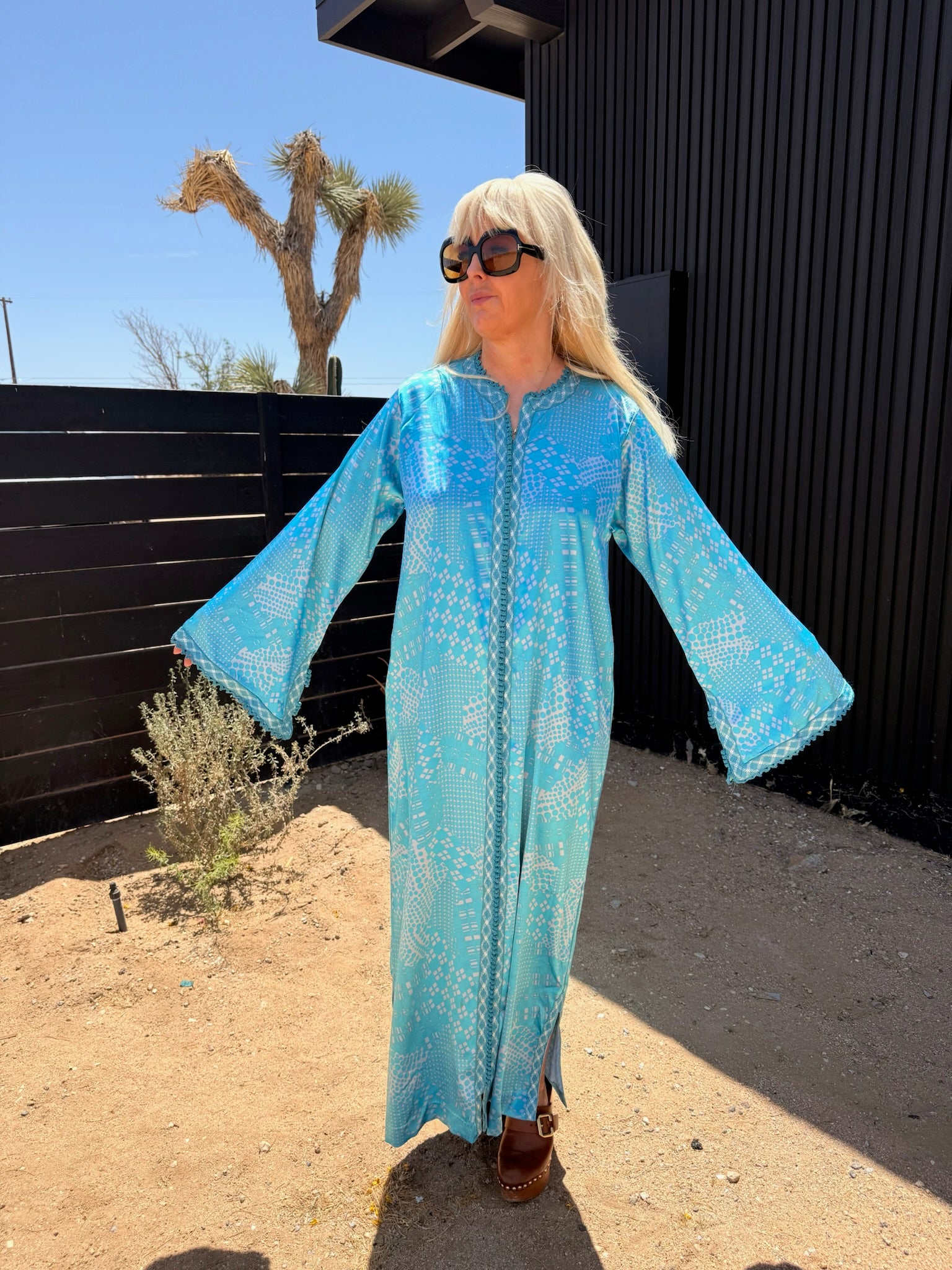 Vintage 1970s Turquoise Silver Kaftan
