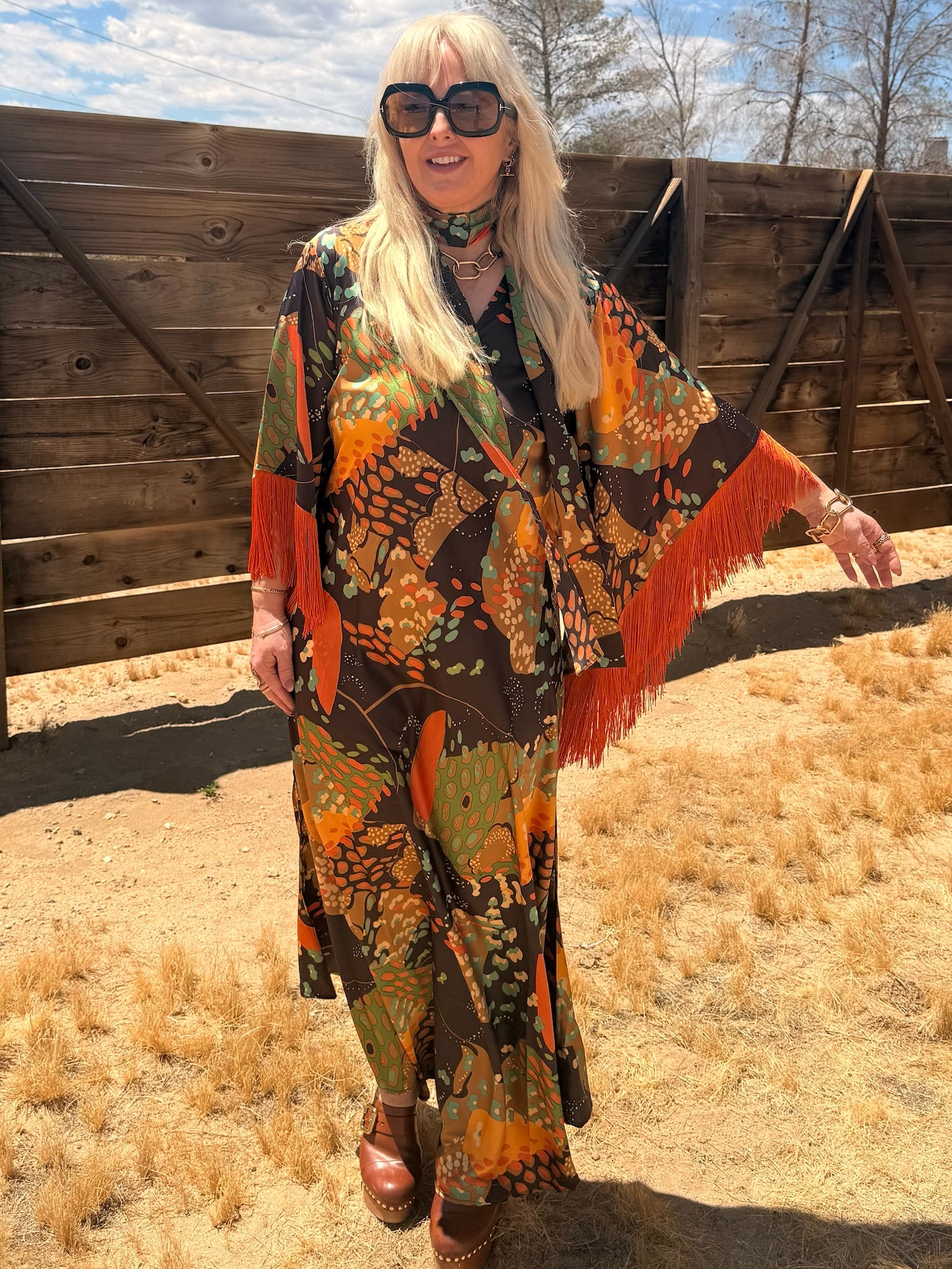 Stevie – Japanese Landscape with Orange Fringe