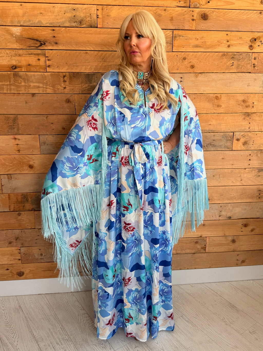 Chloe - Blue Hawaiian