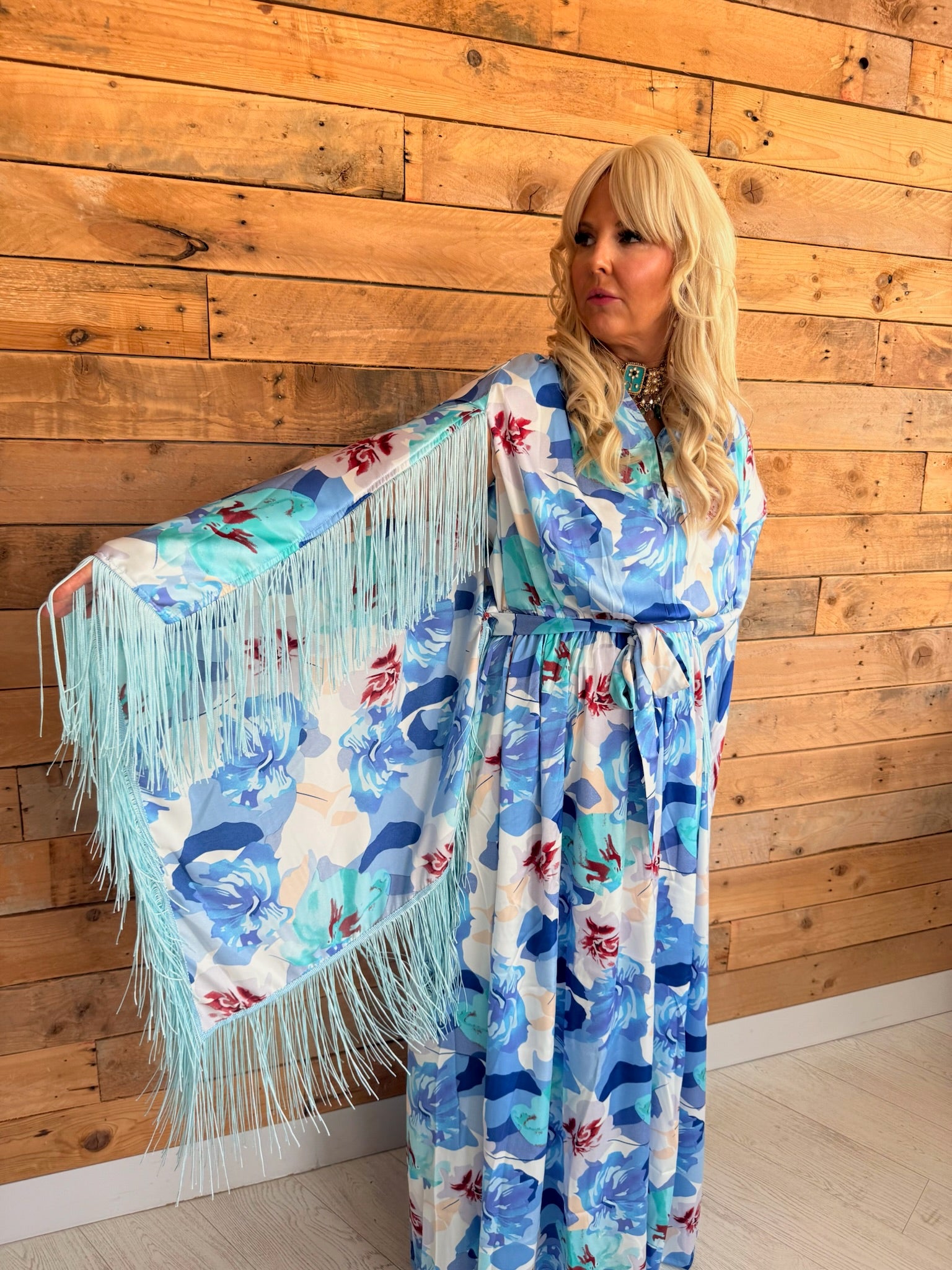 Chloe - Blue Hawaiian